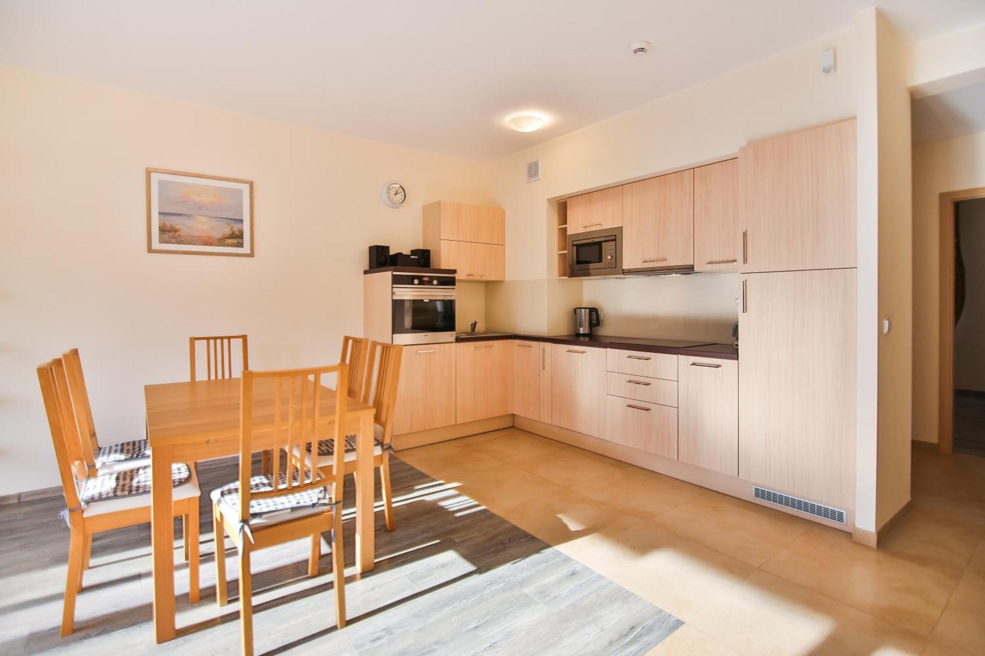 - Rezydencja Sienkiewicza Apartment Swinoujscie