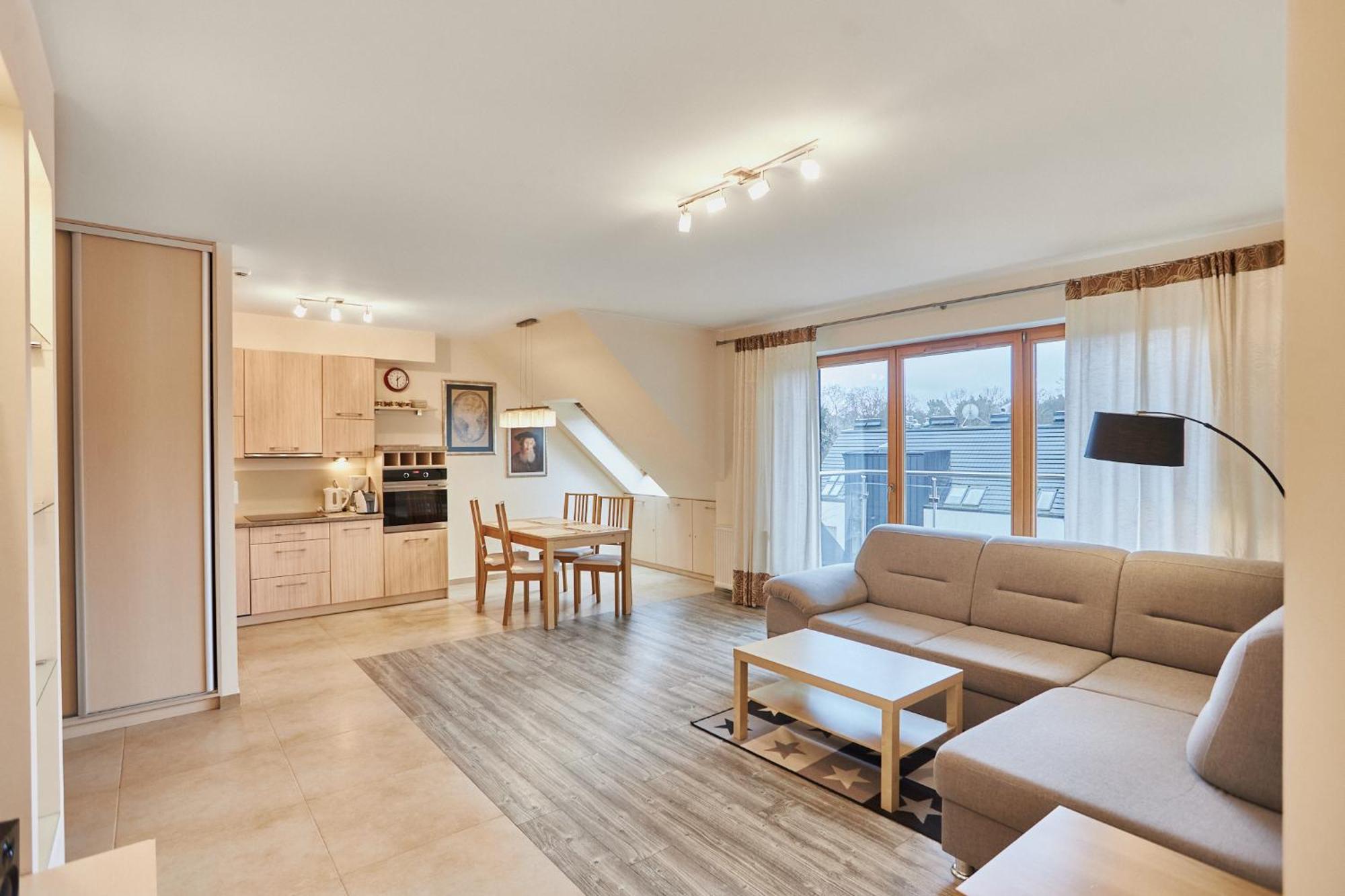- Rezydencja Sienkiewicza Apartment *